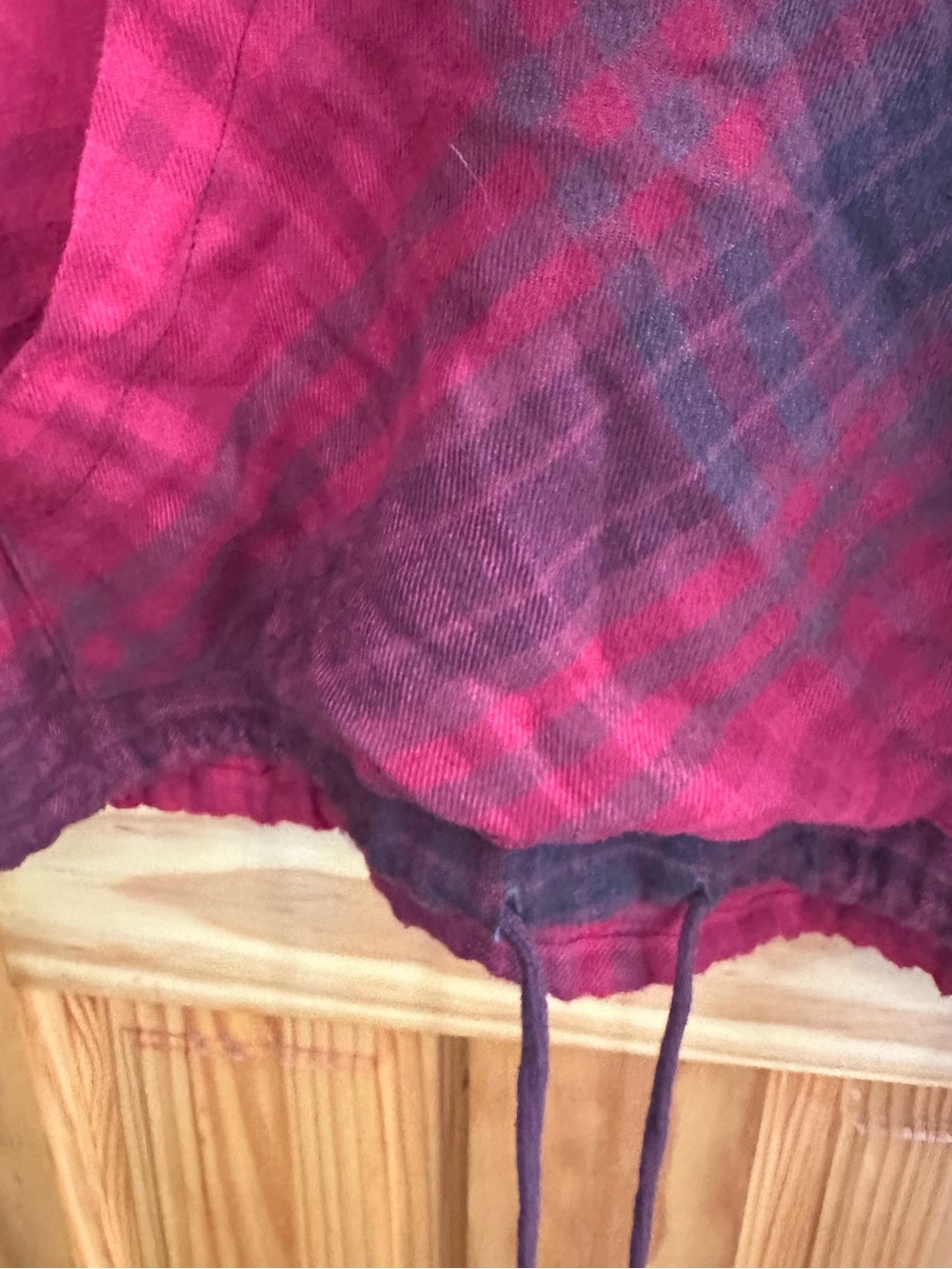 Urban Outfitters Red Plaid Hooded Flannel - Picture 5 of 5